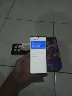 infinik note 40s( layar lengkung)