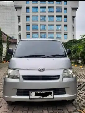 Gran Max Minibus