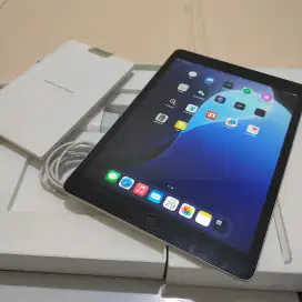 ipad 9 64gb wifi  garansi on ibox likenew