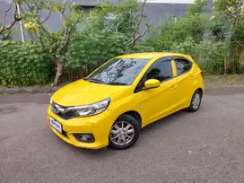 DP MURAH Honda Brio Satya 1.2 E Bensin Matic 2023 Kuning DAQ