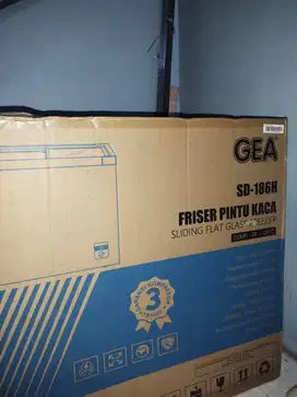 frezzeer Gea  Slide kaca SD186