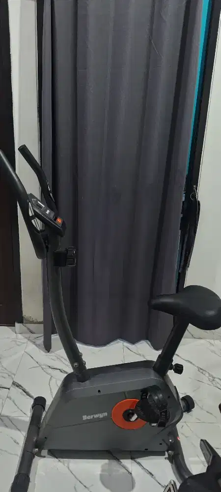 Sepeda Statis Type 515B Merk Berwyn (Ex Ace Hardware) / Azko