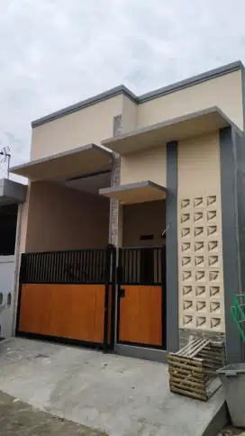 DiJual rumah baru perumahan Bekasi green city