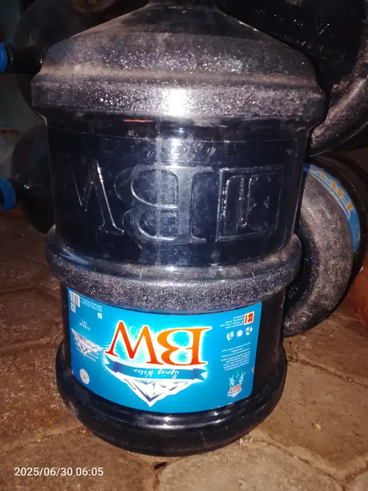 Galon Merk BW kondisi good