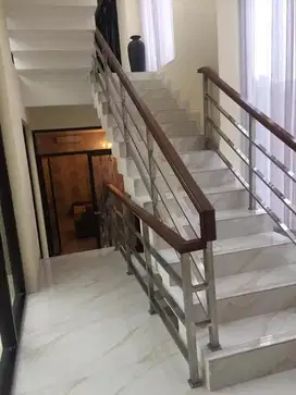 Di sewakan ruman nyaman siap huni