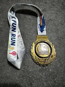 Medali imigran run 2025