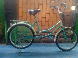 Sepeda mini keranjang UK 20 HARGA NETT