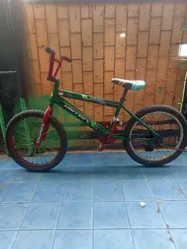 Sepeda BMX UK 20 REM TORPEDO