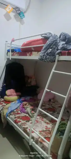 Ranjang tingkat besi kuat & kokoh