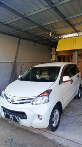 Daihatsu Xenia 2011 Bensin