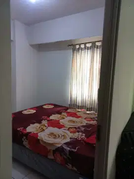 Di sewakan 1 unit semi furnish Apartemen Gateway pesanhgrahan
