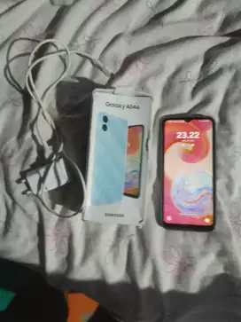 Samsung a04E ram 3 32