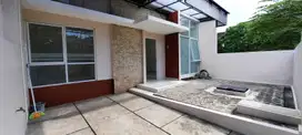 Disewakan Rumah 1 lantai di Pelindo Kelapa Gading