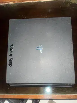 JUAL PS4 pro 1 tb ori versi 70