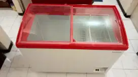 Frozen Maspion UFH 300 C