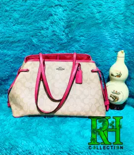 TAS COACH DRAWSTRING FUSCHIA