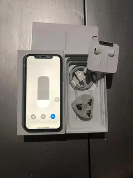 Dijual Iphone Xr White 128GB Lengkap Terdaftar