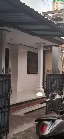 Di kontrakan rumah jalan Tukad Pancoran, DPS, Bali