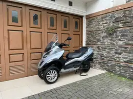 PIAGGIO MP3 LOW KM LIKE NEW