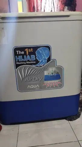 mesin cuci aqua
