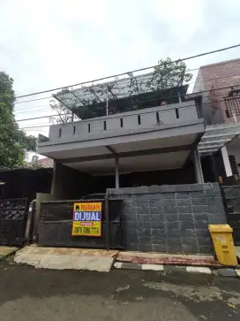 Rumah Purigading Vila Besakih Bekasi, 2 Lantai, Nyaman