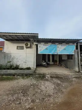 DIJUAL RUMAH BESERTA ISINYA