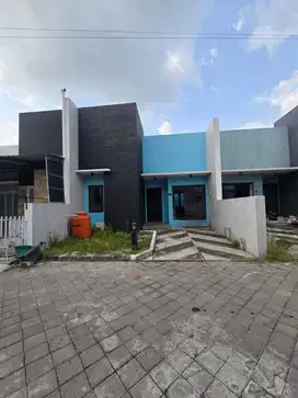 Rumah Hitung Tanah di Perumahan Cluster Sapen Jaten Mojolaban Solo