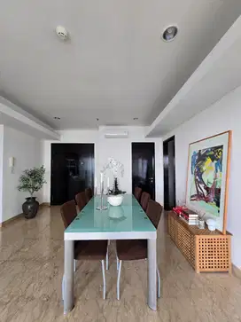 Sewa tahunan apartemen royale springhill 2 kamar 165 meter furnish