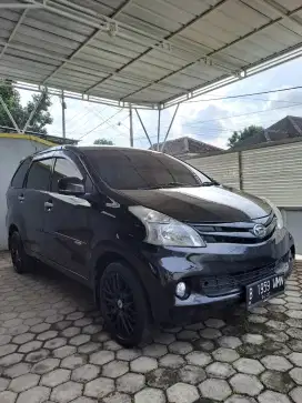 Istimewa Xenia 2013 M Deluxe VVT-i 1000 cc Manual