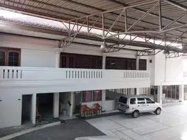 Disewakan Gedung komersial ex showroom Di Pusat Kota Semarang