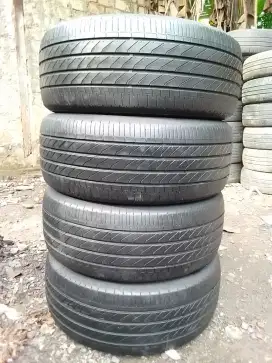 Ban 235/50R18 Bridgestone Turanza T005