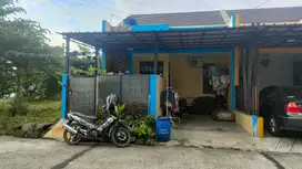 jarang ada rumah 1,5lantai siap huni di grand sharon soekarno hatta