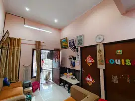 Di Jual Rumah Strategis