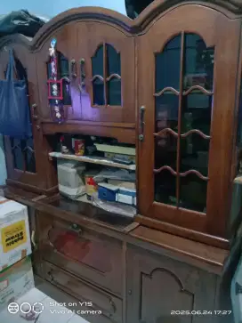 Dijual cepat lemari bufet kayu jati asli