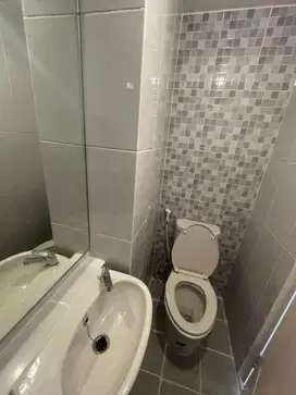 DISEWAKAN MURAH APARTMENT TOKYO RIVERSIDE PIK 2
