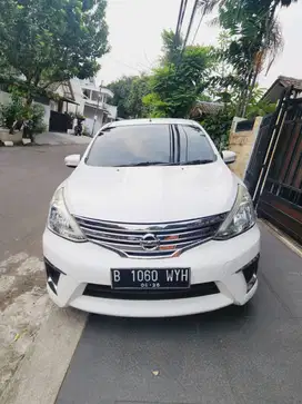 Grand Livina 1.5 HWS Putih 2017 Mulus