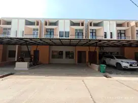 DIJUAL RUMAH ROYAL CENTRAL PARK CELENTANG PALEMBANG