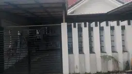 Dijual cepaat  rumah di bumi indah