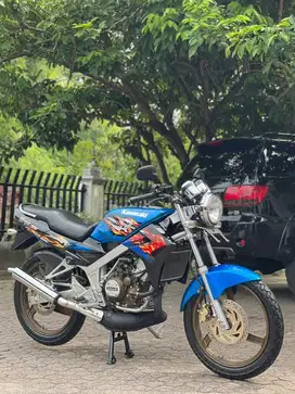 Kawasaki ninja ss tahun 2009 lis api