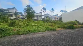 Tanah 300m2 Di Canggu Brawa Lingkungan Villa