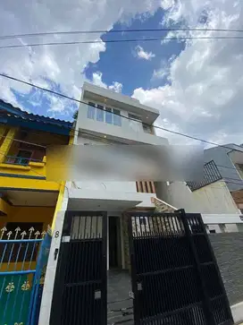 Rumah Bagus Di Duri Kepa