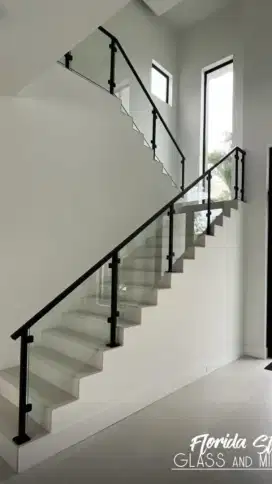 RAILING TANGGA KACA BERKUALITAS