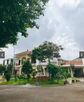 Rumah Exclusive Kemang Pratama 1000m Bekasi Selatan strategis
