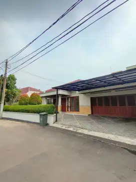 Dijual Rumah Mewah di Gandaria Selatan, Cilandak, Jakarta Selatan