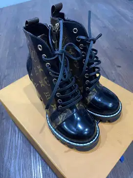 Louis Vuitton Star Trail Ankle Boot Authentic