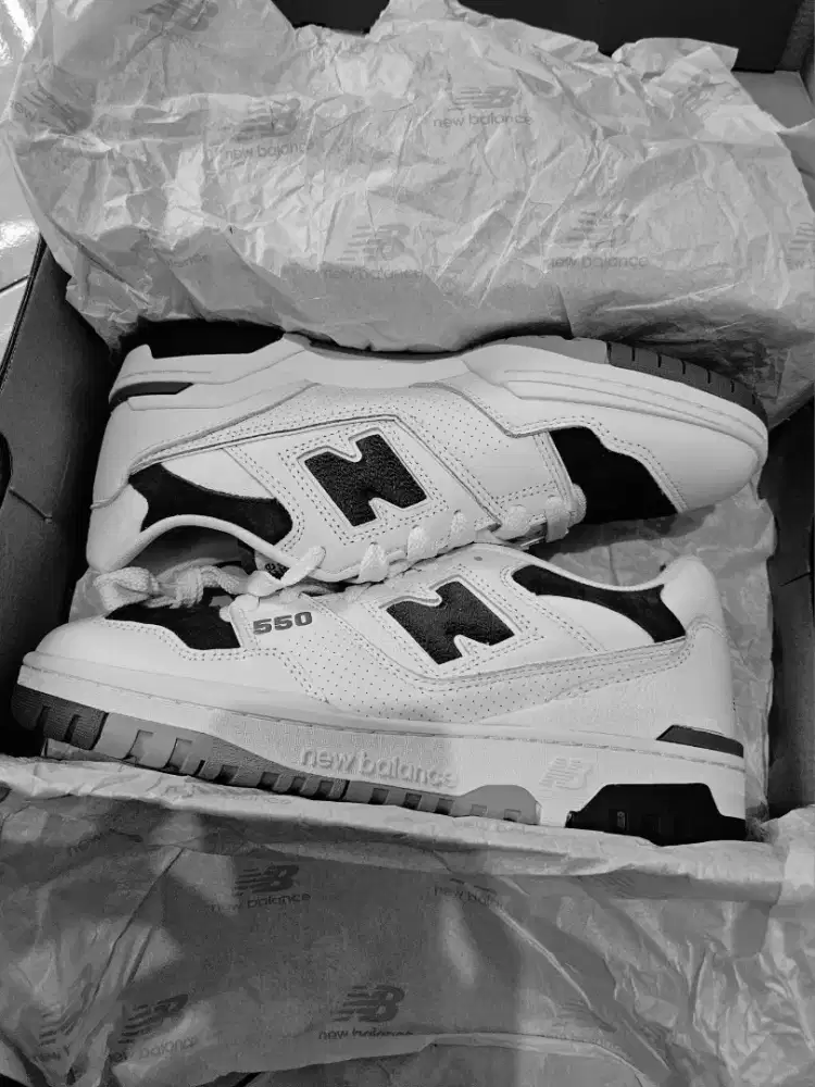 New Balance 550 (Pig Skin)
