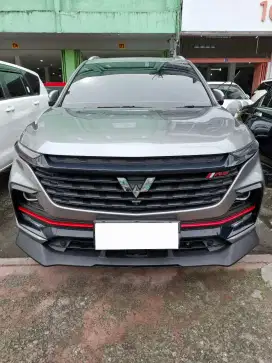 Wuling Almaz RS 1.5 T Lux + SC 7 Seater