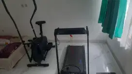 Treadmill elektrik dan sepeda statis