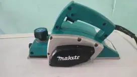 Mesin Serut Ketam Makita N 1900 B