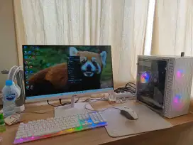 Jual pc gaming monitor 24 pemakaian 3 bulan